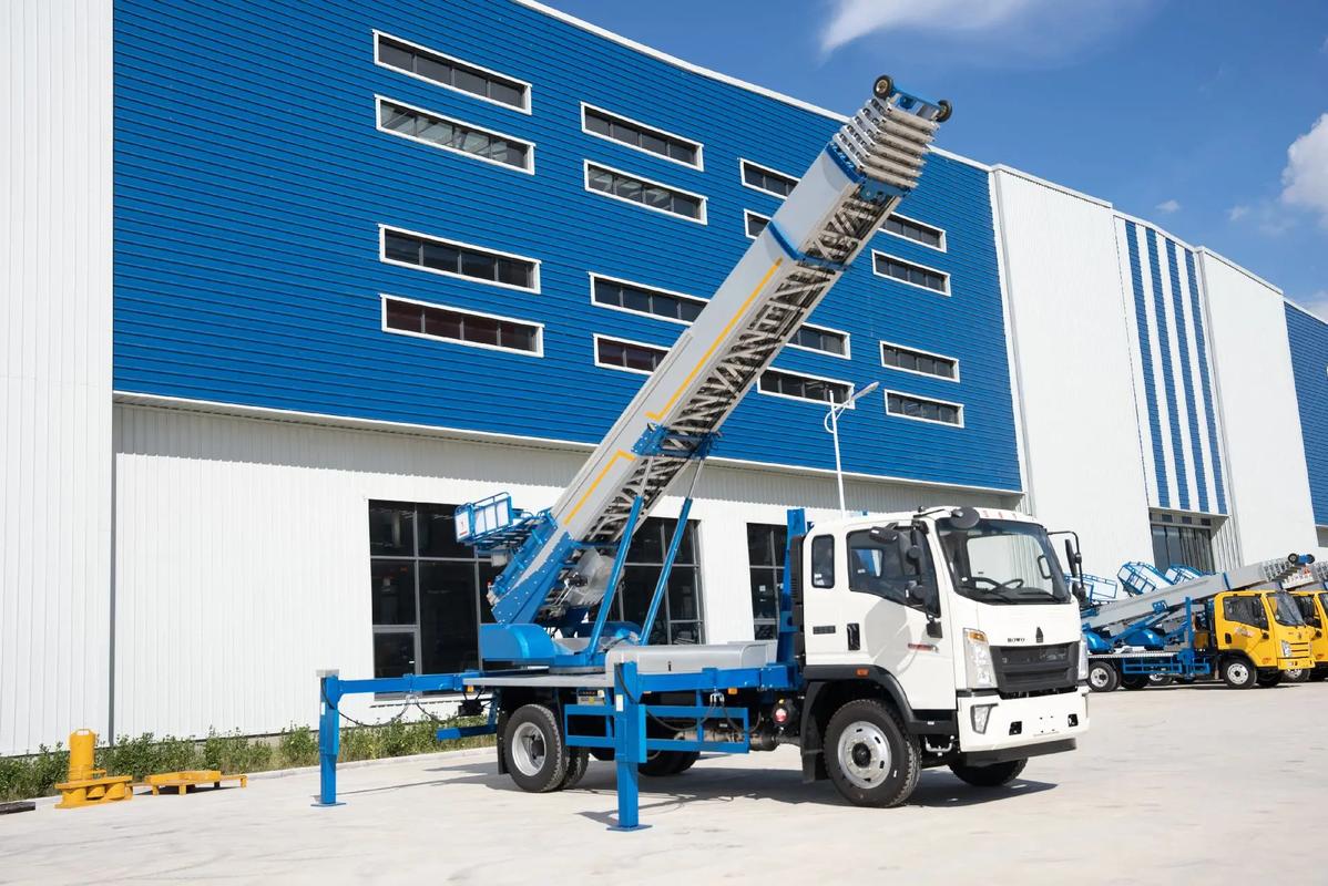 淄博张店小型云梯车上料车租赁多少钱